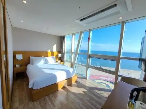 MS Haeundae - 9