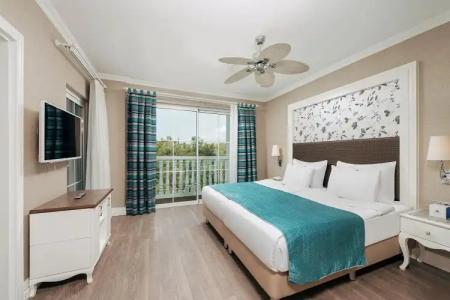 Rubi Platinum Spa Resort & Suites - 79