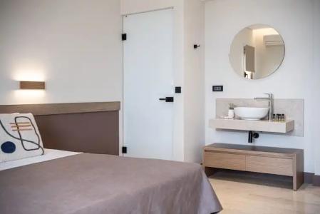 Esperides Beach Apartments - 24