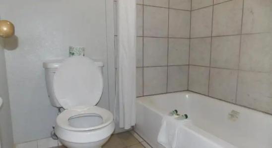 Augusta Best Inn - 9