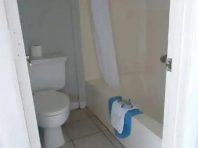 Augusta Best Inn - 8