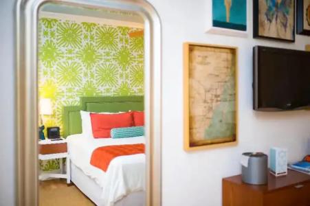 CIRCA 39 by IHG - 63