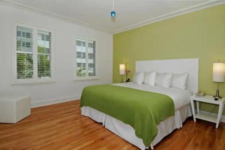 CIRCA 39 by IHG - 60