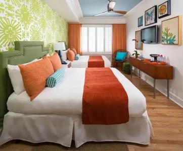 CIRCA 39 by IHG - 58