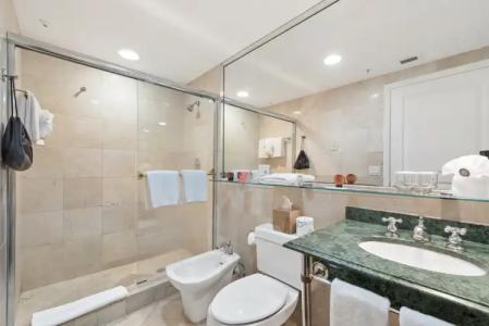 Bentley South Beach - 42