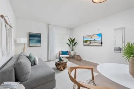 Bentley South Beach - 34