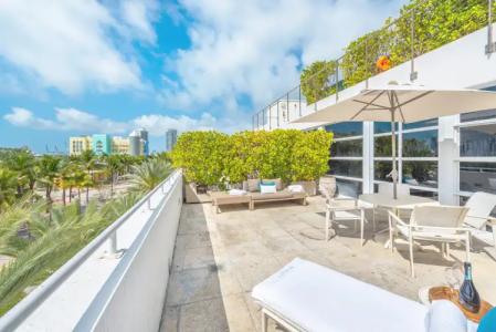 Bentley South Beach - 73