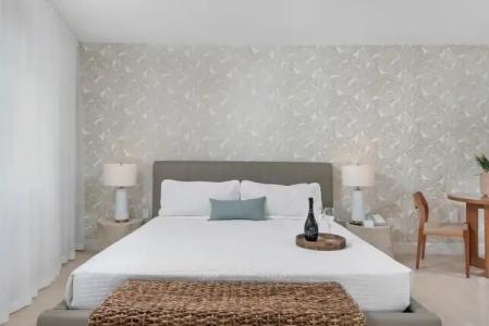 Bentley South Beach - 6