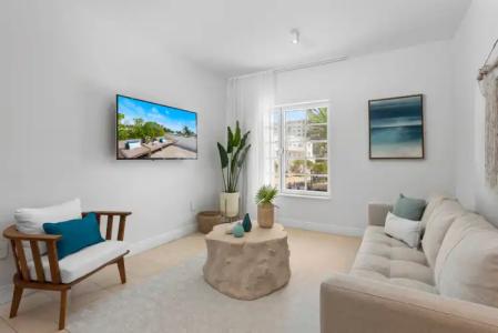 Bentley South Beach - 36