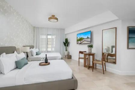 Bentley South Beach - 88