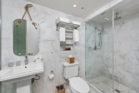 Bentley South Beach - 28