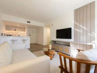 Bentley South Beach - 37