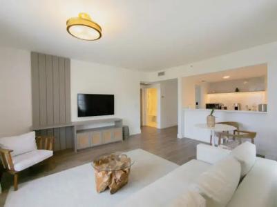 Bentley South Beach - 52