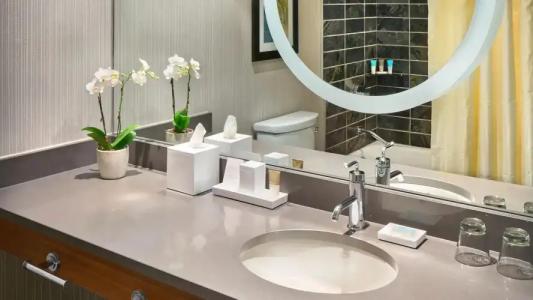 Hyatt Regency Vancouver - 30