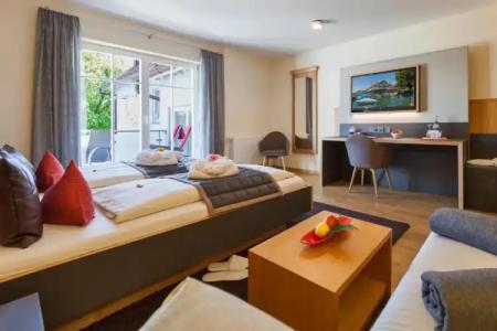 zur Winzerstube - 76