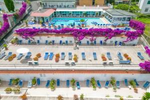 Hotel Parco Cartaromana, Ischia Town