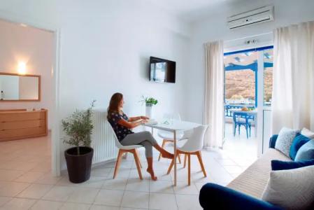 Vithos Seaside Aparthotel - 5