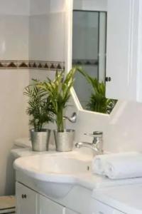 Vithos Seaside Aparthotel - 97