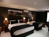 Family Triple room with city view