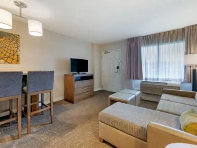 Staybridge Suites ORLANDO ROYALE PARC SUITES by IHG - 55