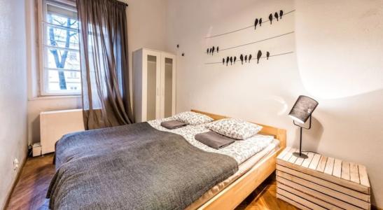 Flamingo Premium Hostel - 40