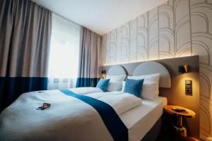 Liyana Hotel, Ratingen