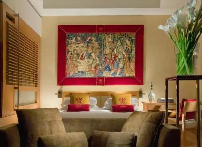 Bio Raphael - Relais & Châteaux - 82