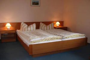 Mare Balticum, Sagard