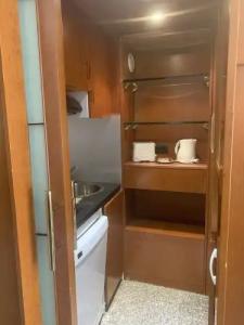 Goldstar Apartments & Suites - 60