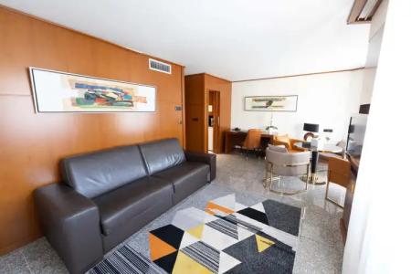 Goldstar Apartments & Suites - 51