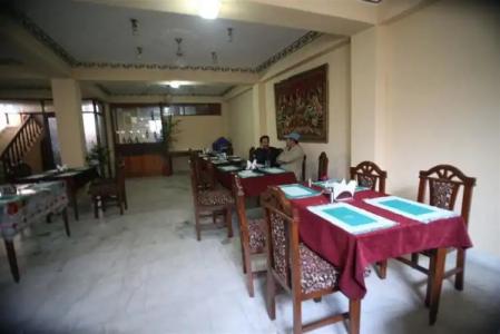 OYO 644 Pilgrims - 14