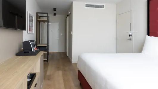 Uma House by Yurbban South Beach - 72