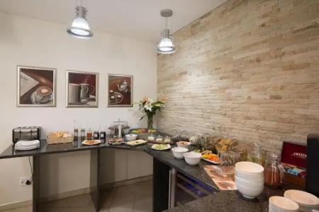 Montebello Guesthouse - 10