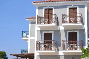 Mykali Hotel, Pythagorio