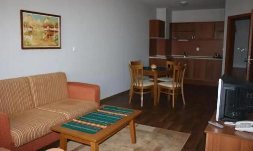 Evergreen ApartHotel - 8