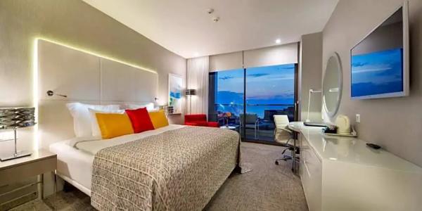 The Sense Deluxe - 61