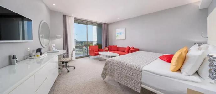 The Sense Deluxe - 84