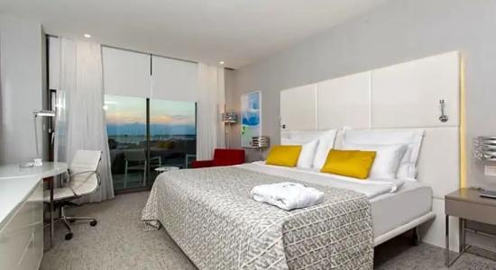 The Sense Deluxe - 58