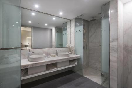 The Sense Deluxe - 77