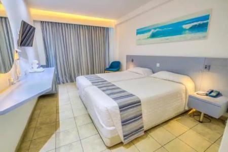 Anonymous Beach (Adults 16+) - 34