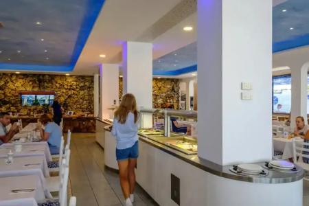 Anonymous Beach (Adults 16+) - 32