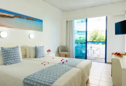 Anonymous Beach (Adults 16+) - 5