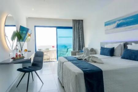 Anonymous Beach (Adults 16+) - 40