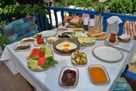 Selanik Pansiyon - 11