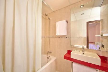 MLL Caribbean Bay - 9