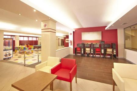 MLL Caribbean Bay - 22