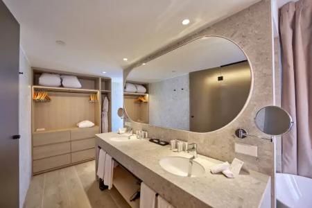 FERGUS Style Tobago - Adults Only - 13