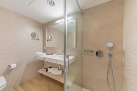 Leman y Apartamentos - 13