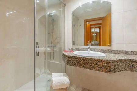 Leman y Apartamentos - 30