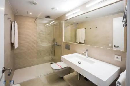 Leman y Apartamentos - 14